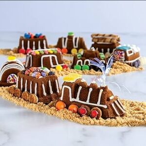 Nordic Ware‎ Train Cake Pan